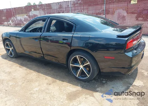 2013 Dodge Charger Sxt z USA, uszkodzony, nr VIN 2C3CDXHG5DH555690